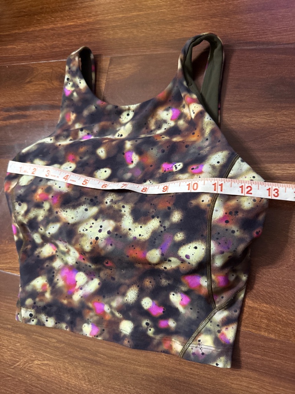 LULULEMON Athletica Multi Colored Tie Dye Sports Bra size 4 - Picture 6 of 6